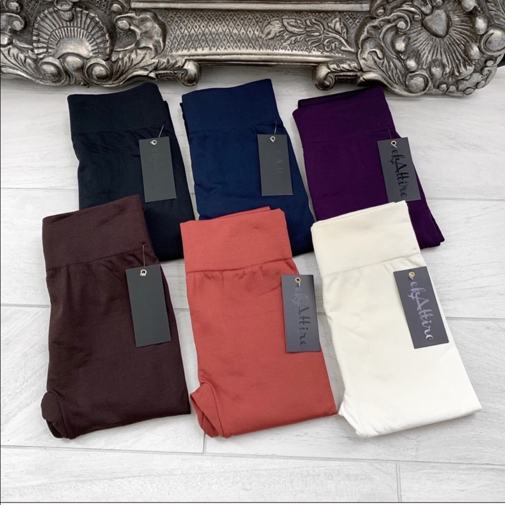🔒SOLD 🆕 Mulberry Fleece Leggings